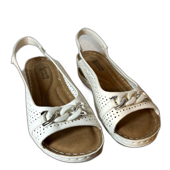 American Exchange Women’s White Wedge Heels Sandals Size 7 Sling Back Chain - Picture 3 of 6